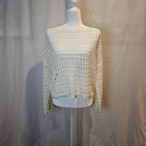 NWOT Comfy‎ Cream Crochet Knit Sweater Size M